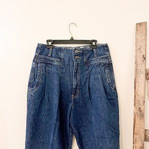 Vintage pleated mom jeans